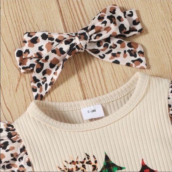 𝅺Merry Christmas Leopard Print Jumpsuit - Picture 3 of 3